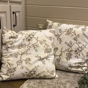 Threshold Floral Patterned Pillows - Cream and Brown